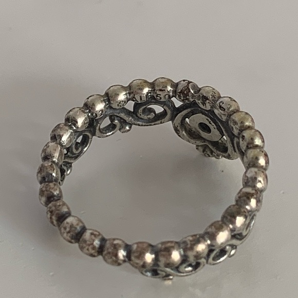 Pandora Princess Ring - Picture 5 of 6